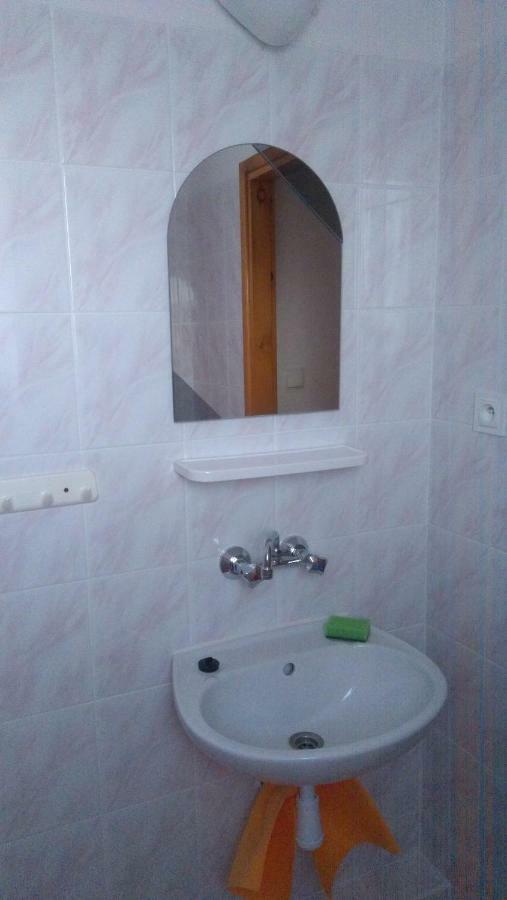 Pokoje Goscinne Renusz Waclaw Wladyslawowo Bagian luar foto